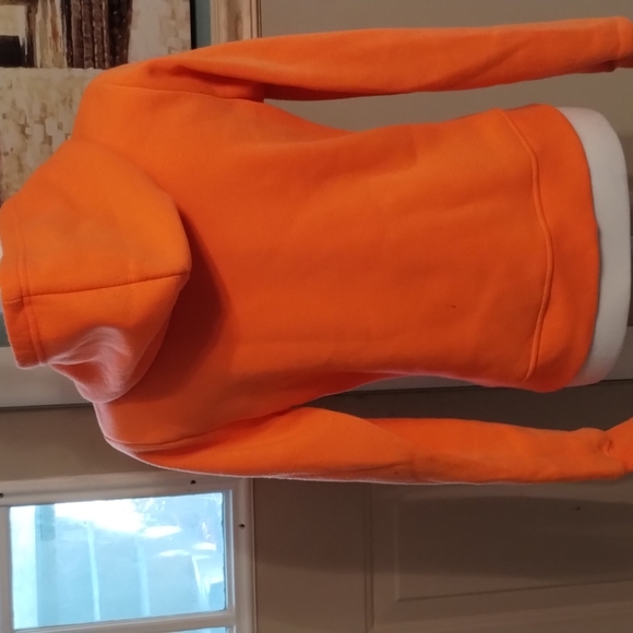 Orange hoodie. - Picture 5 of 10